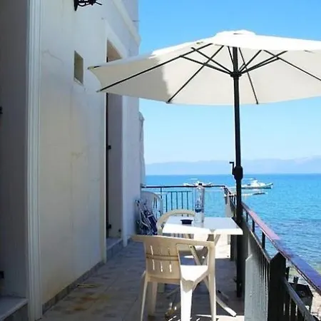 Xenios Zeus 2* Koroni (Messinia)