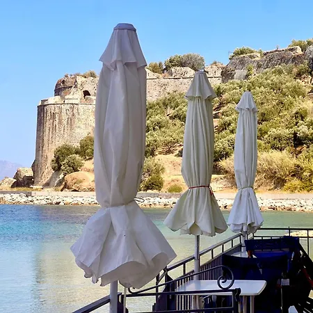 Xenios Zeus Ξενοδοχείο Koróni